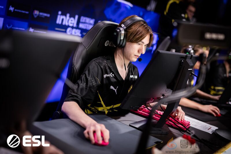 CS2沙特电竞世界杯NAVI阵容介绍(图5) CS2沙特电竞世界杯NAVI阵容介绍(图5)